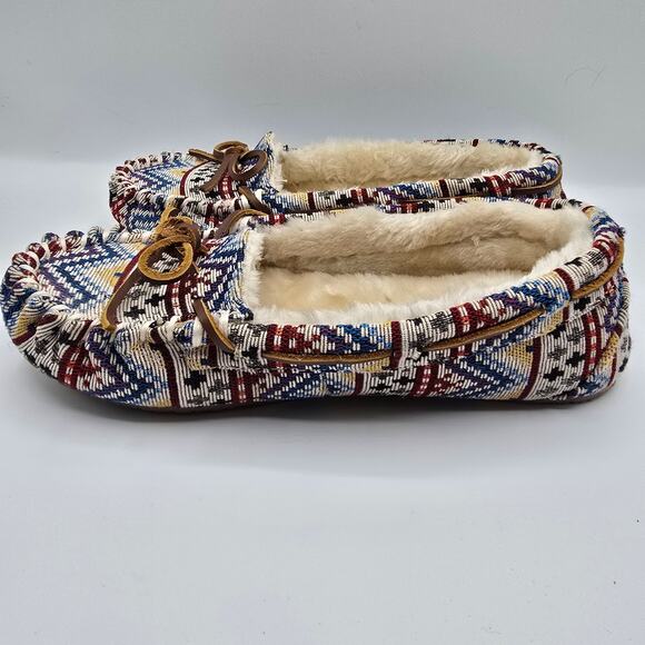 Minnetonka Native American canvas faux fur lining slipper shoes leather bows 9 - Picture 3 of 10